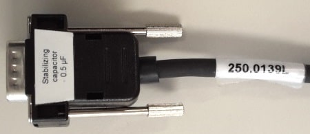 Cell cable with capacitor